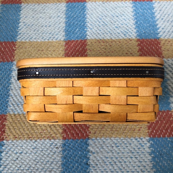 Longaberger 2001 Father’s Day Tic-Tac-Toe Basket Set - Picture 2 of 4